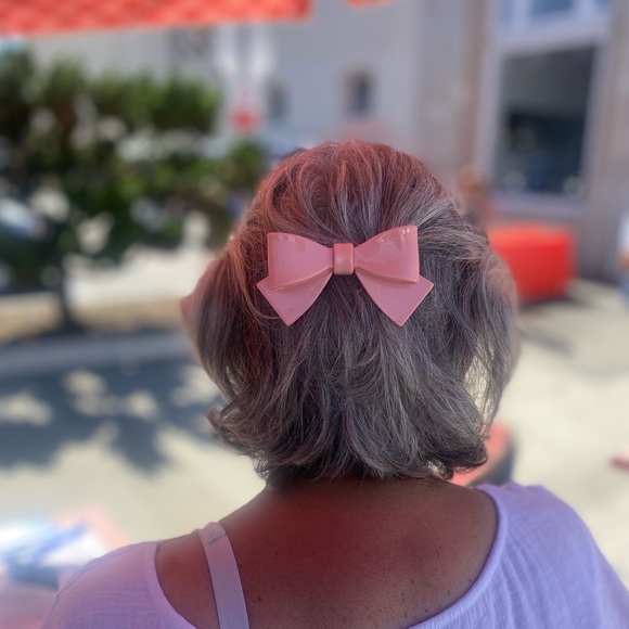NWOT 🎉HP🎉Coquette Bow French barrettes - Picture 6 of 7